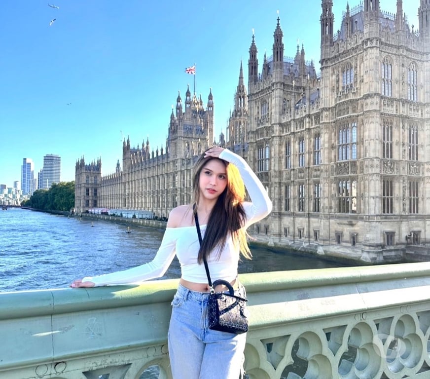 Escorts Warrington Warrington Town Centre - Warrington - Photos for Dana Thai girl so pretty (real photo 100%)