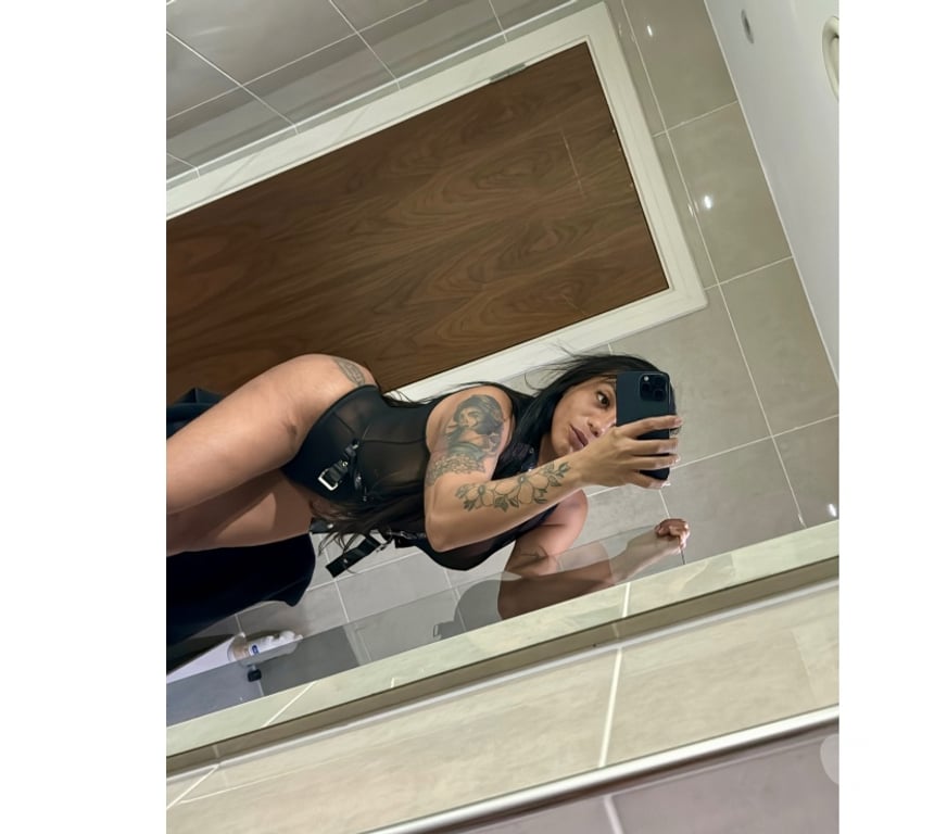 Trans Escorts West Midlands Birmingham - Photos for SAMARA LATINA BRAZILIAN DOMINATION 100 % real 👸🏻