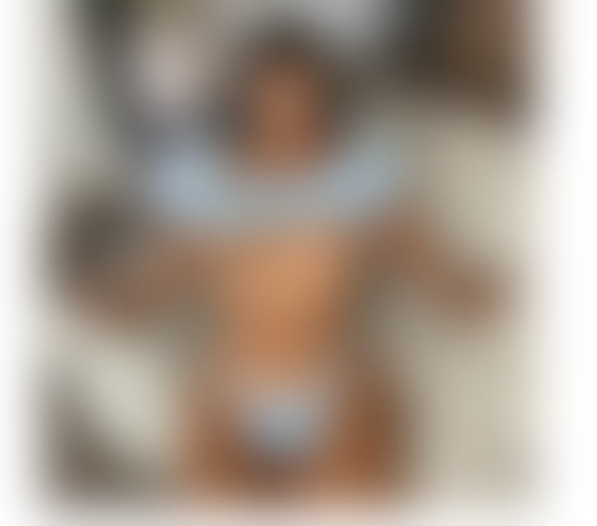 Escorts South East London Croydon - Photos for Hot LATINA 🍑 Party Girl 🎉 OWO🔥A-LEVELS😋