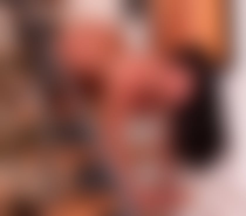 Transsexual Escorts Edinburgh Old Town Edinburgh - Photos for Edinburgh’s New Experience • Clara • Trans •Charming