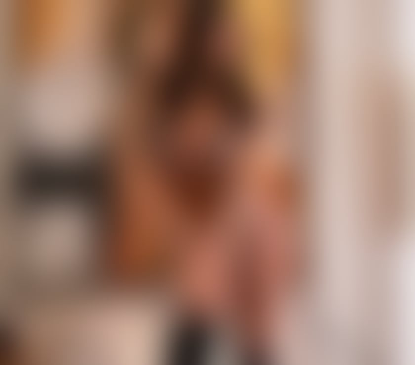 Trans Escorts Edinburgh Edinburgh Old Town - Edinburgh - Photos for Edinburgh’s New Experience • Clara • Trans •Charming