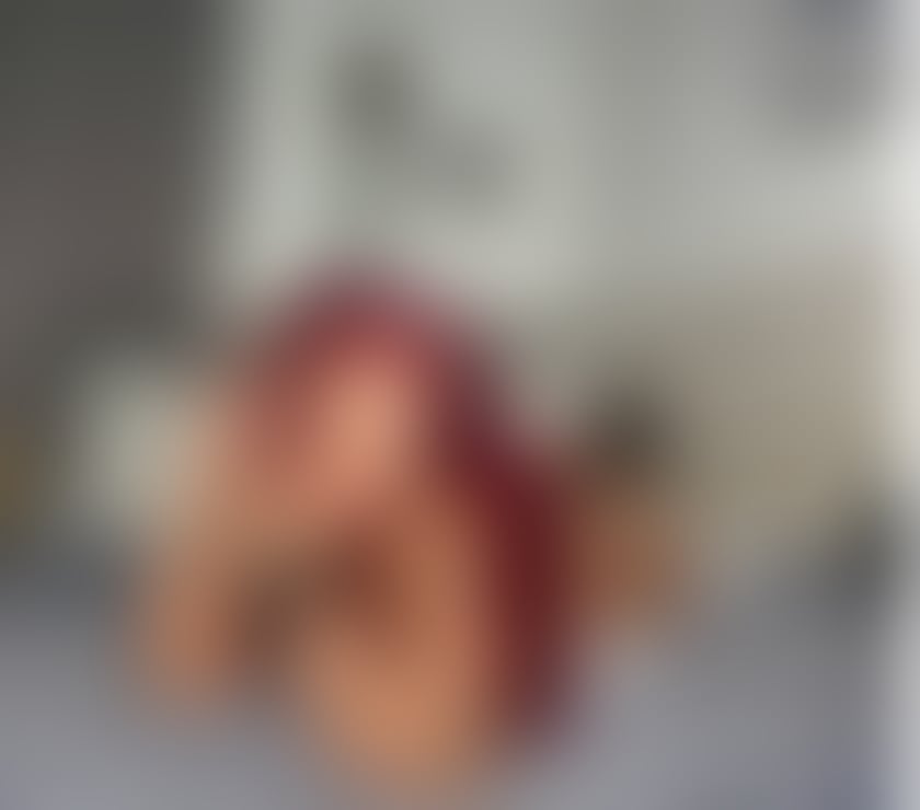 Trans Escorts Buckinghamshire Milton Keynes - Photos for Raven in red....