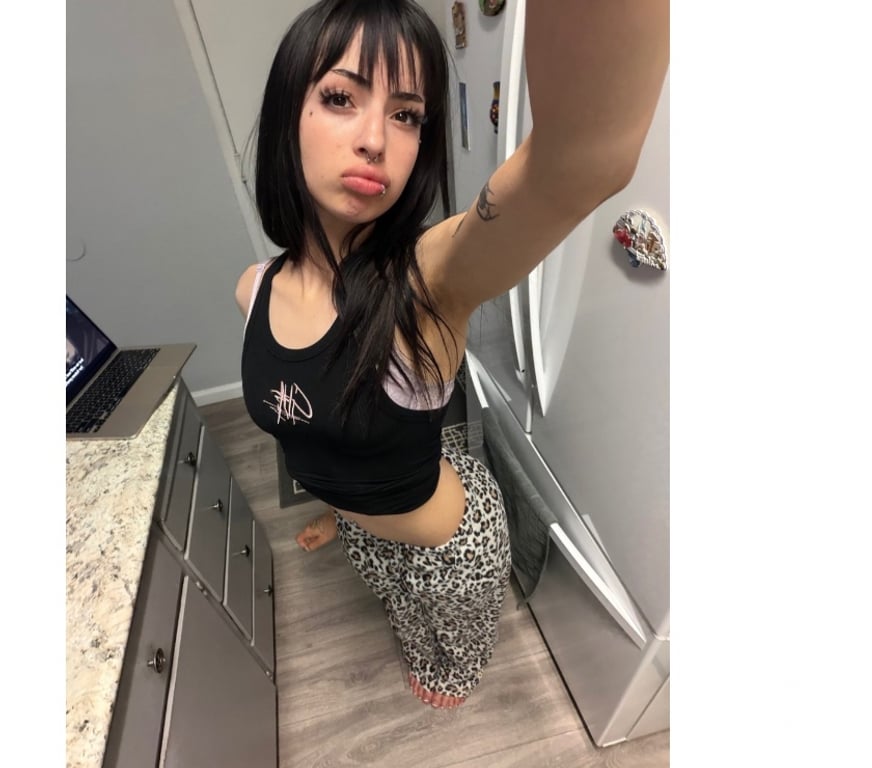 Escorts Wrexham - Wales Bangor-on-Dee - Wrexham - Photos for New big girl in town