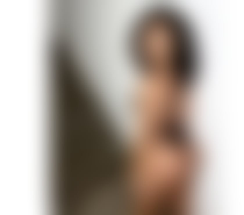 Escorts South East London Hither Green - South East London - Photos for 🍑🍑🍑CAMÍ .VIP.CLASS 🍑🍑🍑