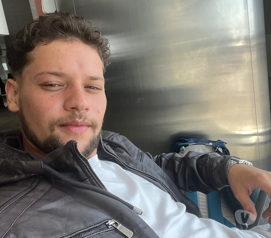  Gay massage Dorset Bradford Abbas - Dorset - Photos for VICTOR XXL Eu tenho muito LEITE brasileiro