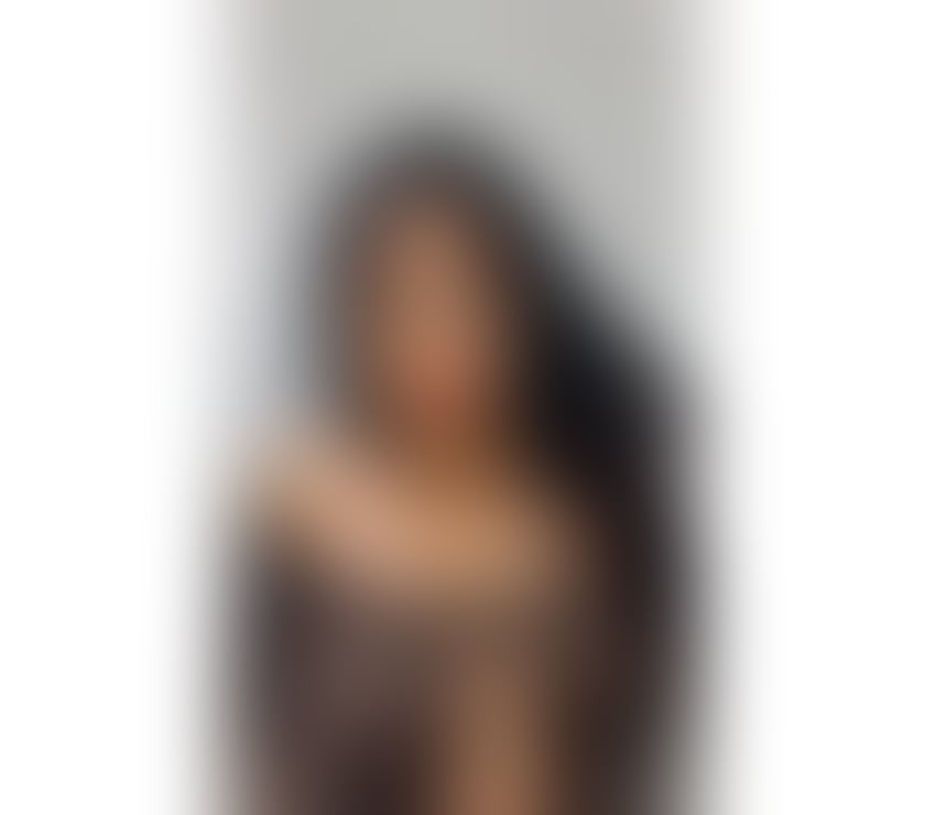 Trans Escorts Ealing Perivale - Ealing - Photos for 7inch Curvy Irish Ts available in Perivale Ealing