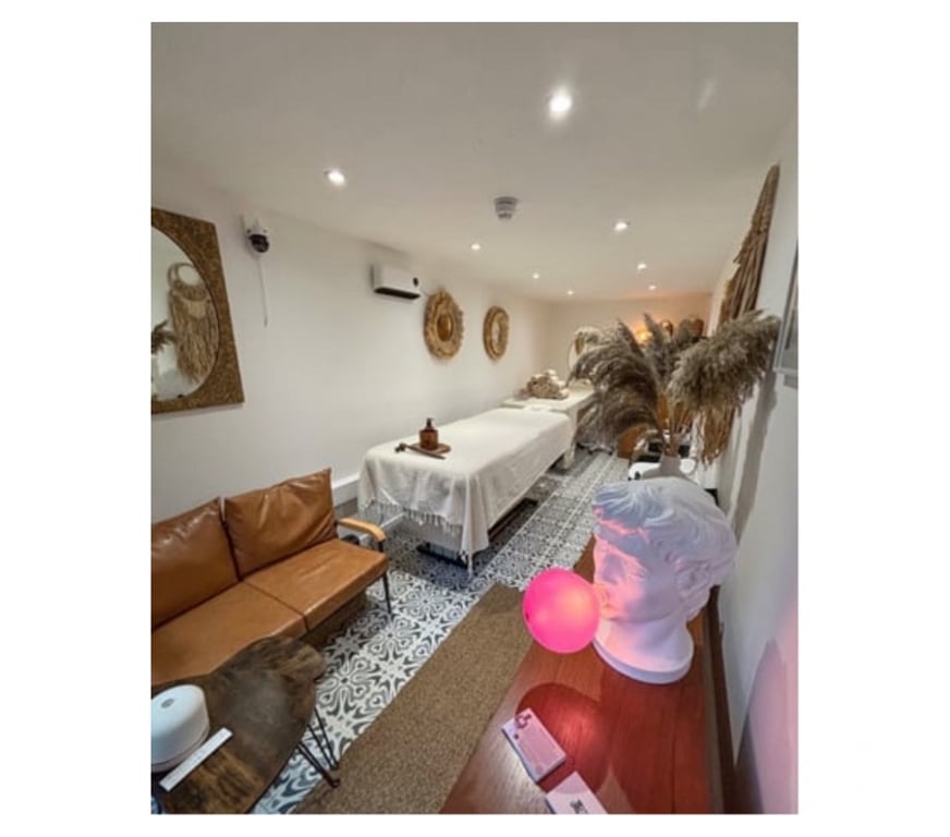 Full body massage West Midlands Dudley - Photos for Oriental Luxury Full Body Massage