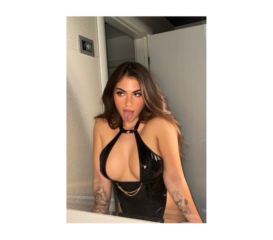 Escorts East London Canning Town - East London - Photos for Crystal 🔥 Brazilian party girl 🔥💥