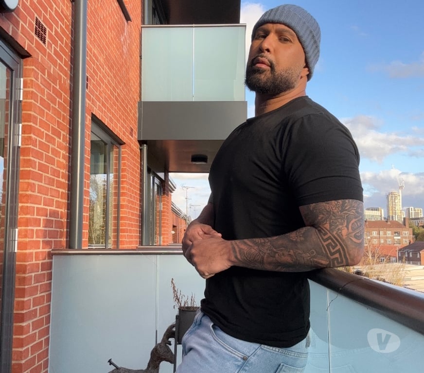  Gay massage West London White City Station - West London - Photos for Rodrigo Brazilian massuer