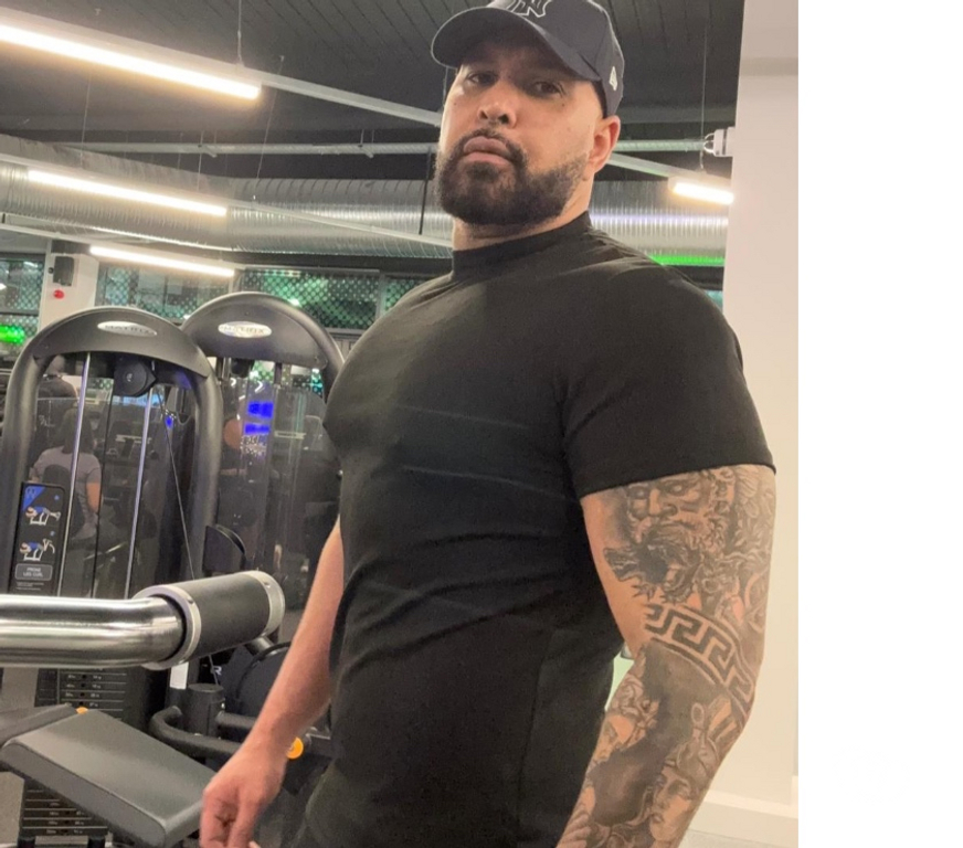  Gay massage West London White City Station - West London - Photos for Rodrigo Brazilian massuer