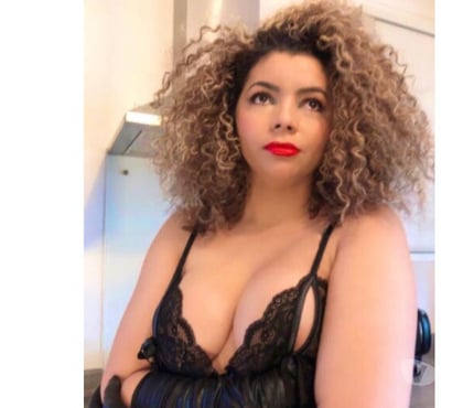 Escorts Bearsted Maidstone - Photos for Beautiful young Latin lady.