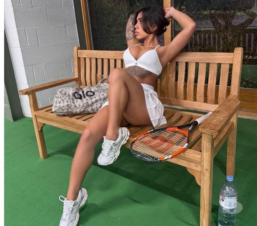 Escorts Lancashire Blackburn with Darwen - Photos for CHLOE FIRST DAY 😏😮‍💨😶‍🌫️