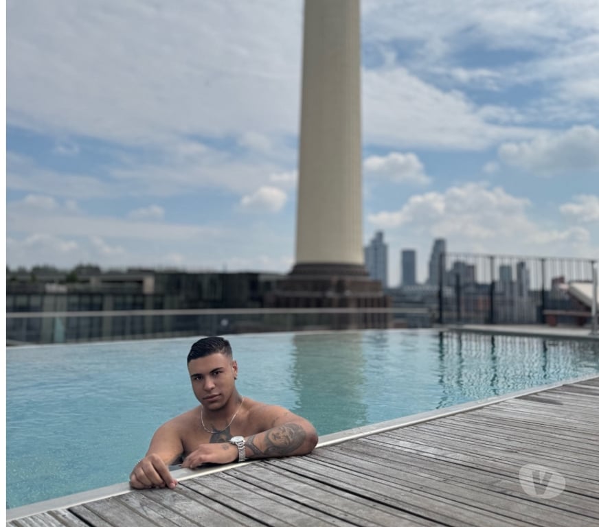  Gay massage North West London Willesden - North West London - Photos for Brazilian with a big butt