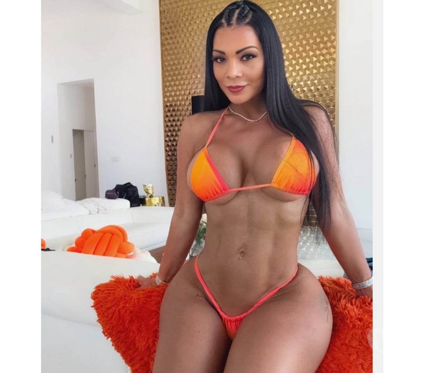 Escorts Warrington Warrington Town Centre - Warrington - Photos for 🔥🔥MILF TRANSEXUAL WOMAN Isabela👅🔥🔥