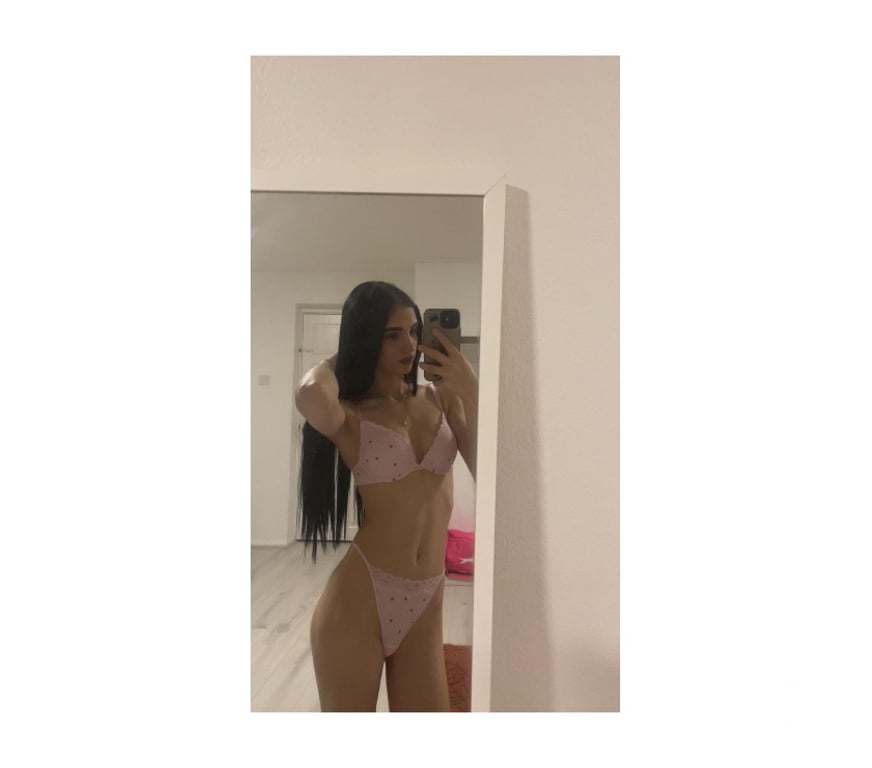 Escorts Essex Harlow - Photos for Ana 💯sexy Asian Babe💕Best GFE💕party girl💯FULL