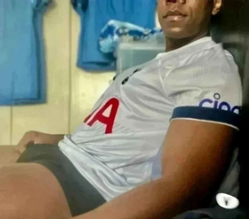  Gay massage North West London Burnt Oak Station - North West London - Photos for Bi Hung Student. Please EMAIL (email address is in advert)