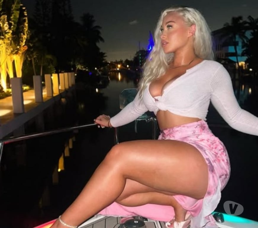 Escorts East London Canary Wharf - East London - Photos for PLAYFUL LATINA 🔥🔥