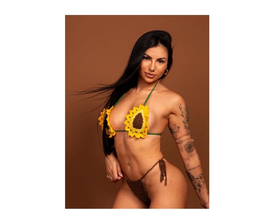 Escorts Greater Manchester Manchester - Photos for JULIANA NEW IN TOWN INCALL OUT CALL WEBCAM