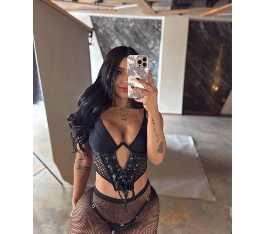 Escorts South East London Bermondsey - South East London - Photos for 🍯HONEY BODY🍑SWEET & JUICY✨YOUR BEST FANTASY💭