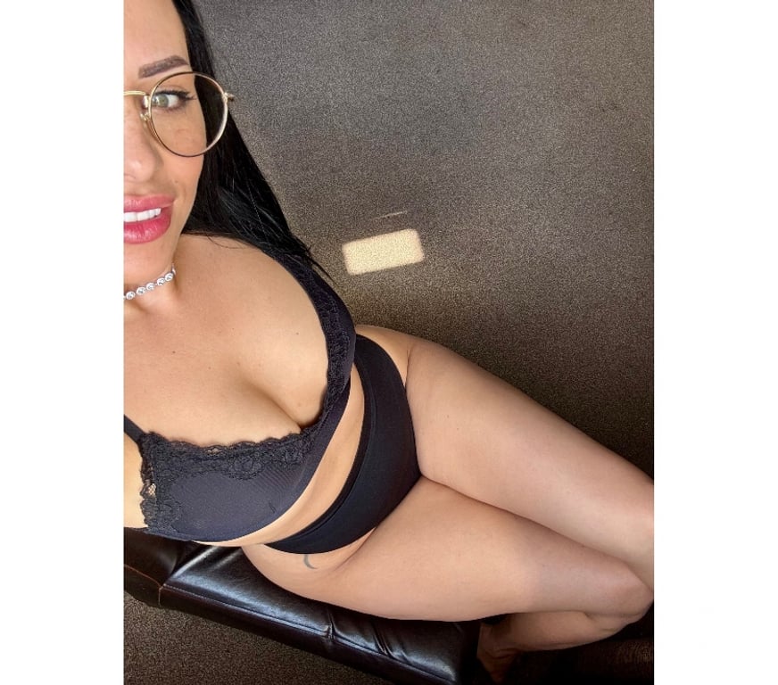 Escorts South Lanarkshire Kelvin South Business Park - South Lanarkshire - Photos for AMY SEXY& NAUGHTY GIRL🔥 HOT ASS 🍑GFE- PARTY -GENUINE