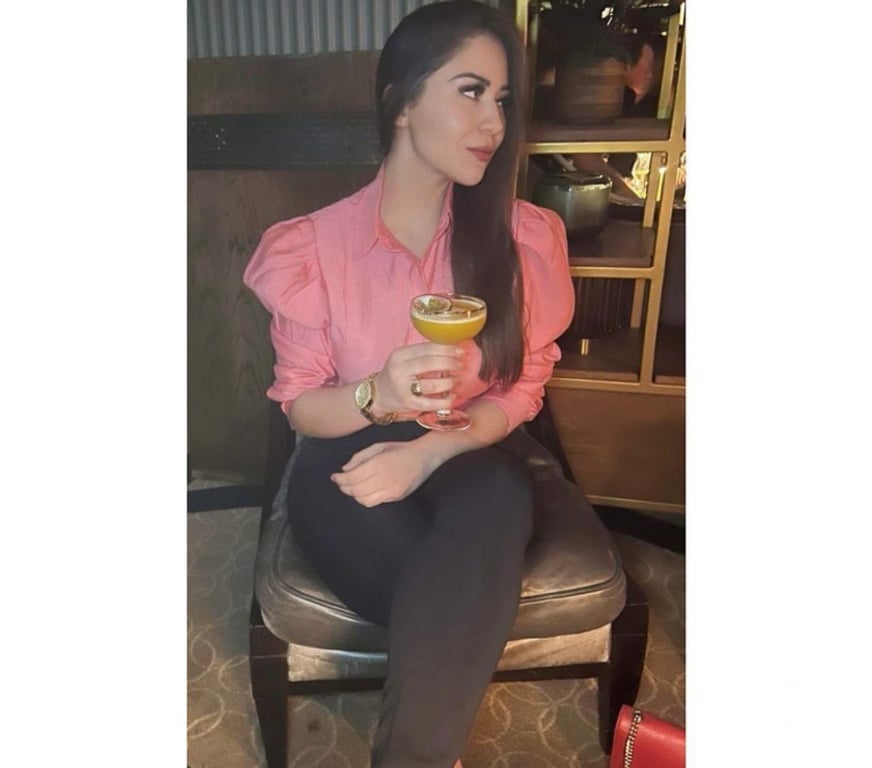 Escorts Surrey Reigate and Banstead - Photos for HORNY! MIRELA Fitness Model**