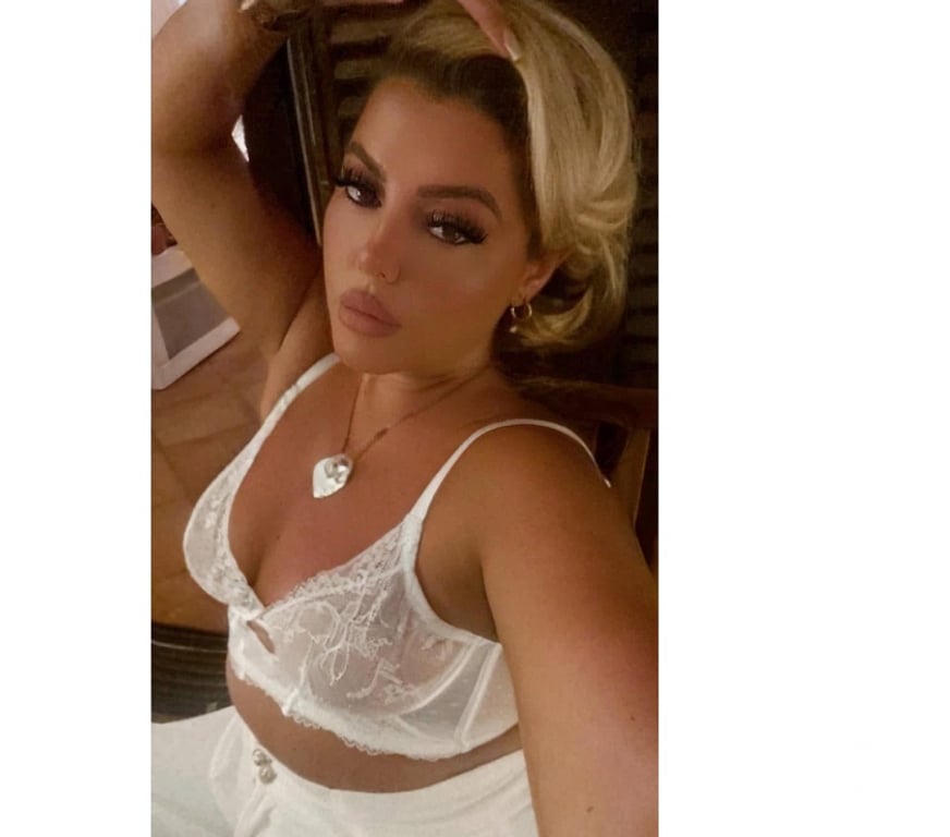 Escorts Greater Manchester Tameside - Photos for Blonde doll 4 U