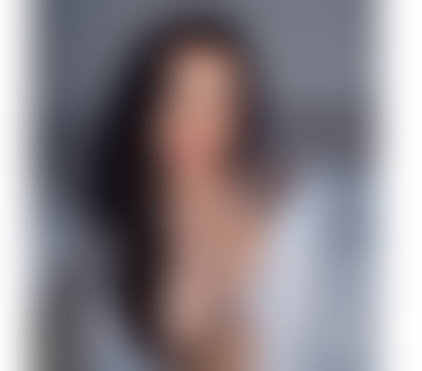 Escorts Canary Wharf Station East London - Photos for ⚜️ Astonishingly Beautiful Brunette Brazilian Model