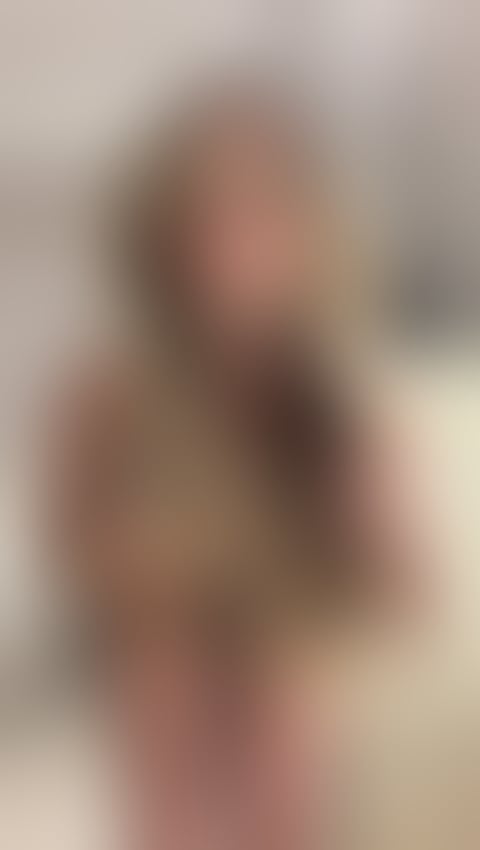 Escorts East London Canary Wharf Station - East London - 