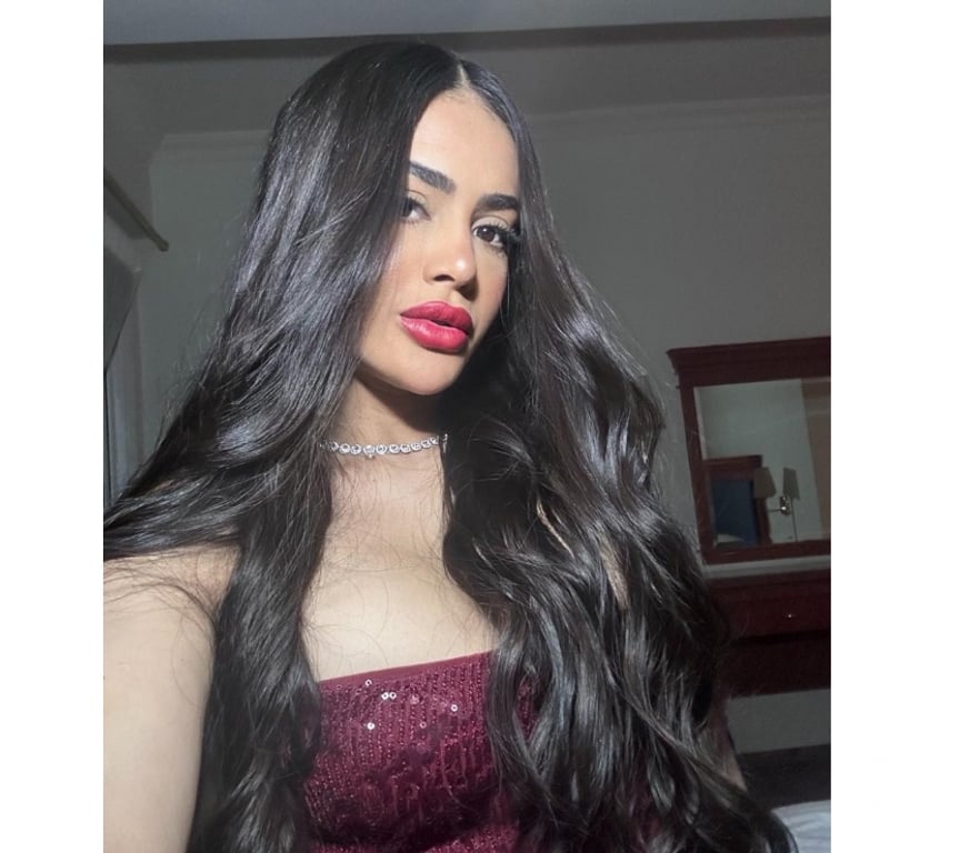 Escorts East London Canary Wharf Station - East London - Photos for BRAZILIAN BRUNETTE PARTY GIRL HANNAH