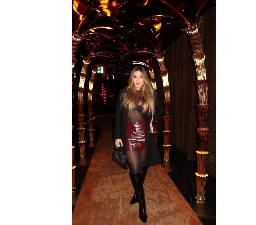 Escorts East London Canary Wharf Station - East London - Photos for 🍒 Redhead Brazilian Model Party Girl Scarlet 🍒