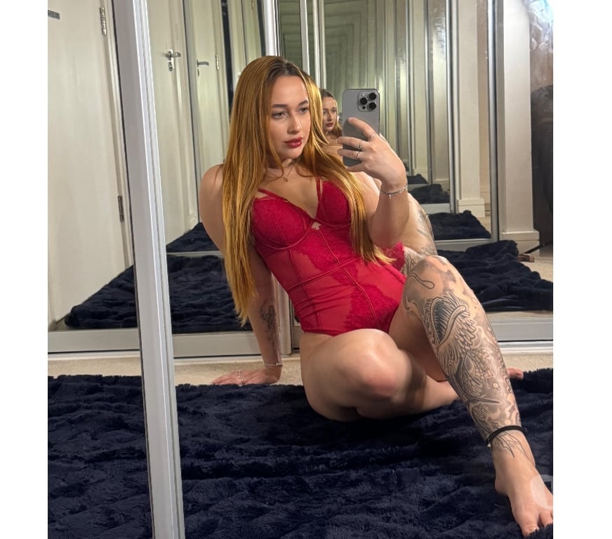 Escorts East London Gants Hill Station - East London - Photos for 💥 Superb 🔥 Redhead brazilian Party Girl 🌟 Anna