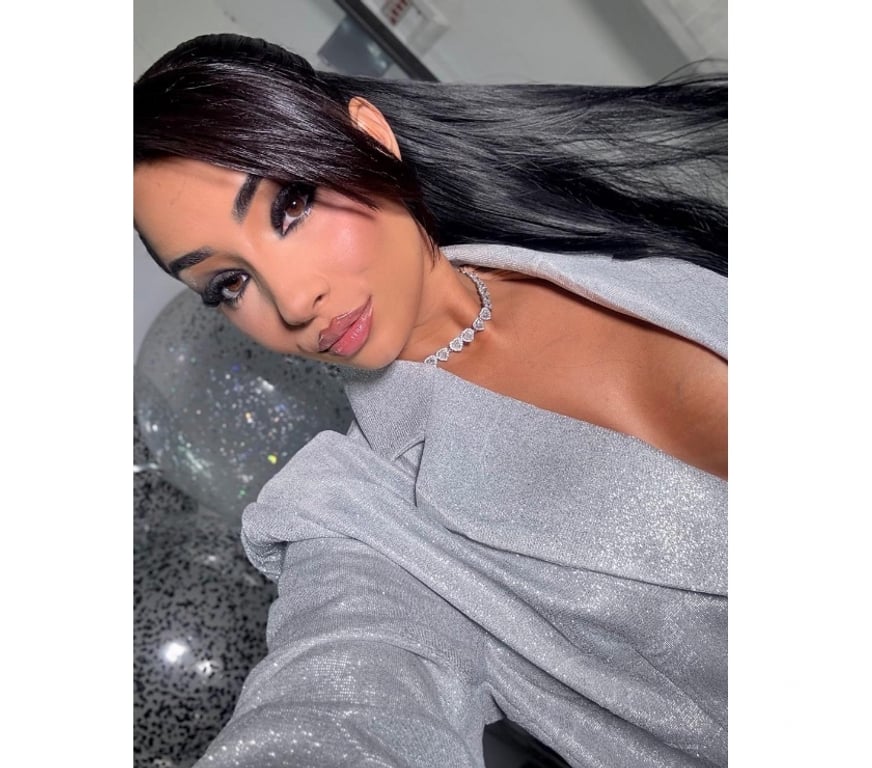 Escorts East London Gants Hill Station - East London - Photos for BUSTY⭐ BRAZILIAN ⭐ PARTY GIRL ⭐
