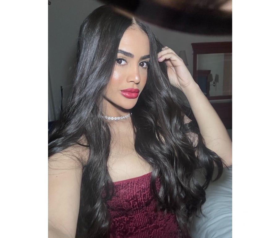 Escorts East London Canary Wharf Station - East London - Photos for BRAZILIAN BRUNETTE PARTY GIRL HANNAH