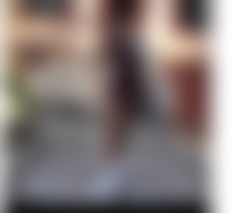 Escorts West London Paddington (H&C Line) Station - West London - Photos for natural brunette, slim with curves