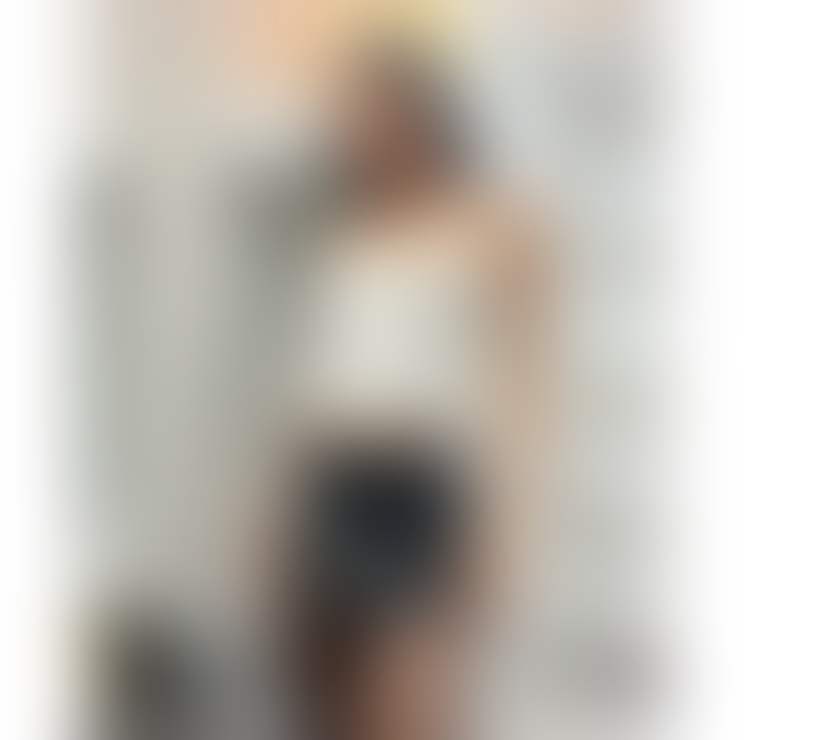 Escorts and Massages Paddington (H&C Line) Station West London - Photos for natural brunette, slim with curves