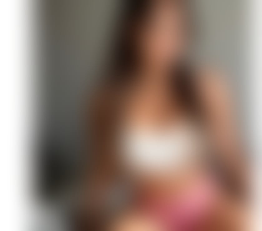 Escorts Peterborough City Centre Peterborough - Photos for 🔥Busty💋Top Asian Escort ❤️ DUO