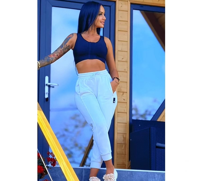 Escorts East London Redbridge - Photos for 💋Adelina New in your Town