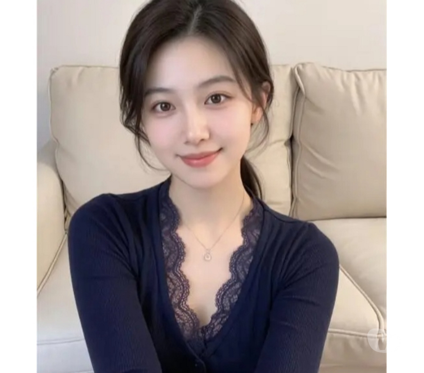 Escorts East London Walthamstow - East London - Photos for 🌙 Intimate Companion · Private & Discreet 🌙