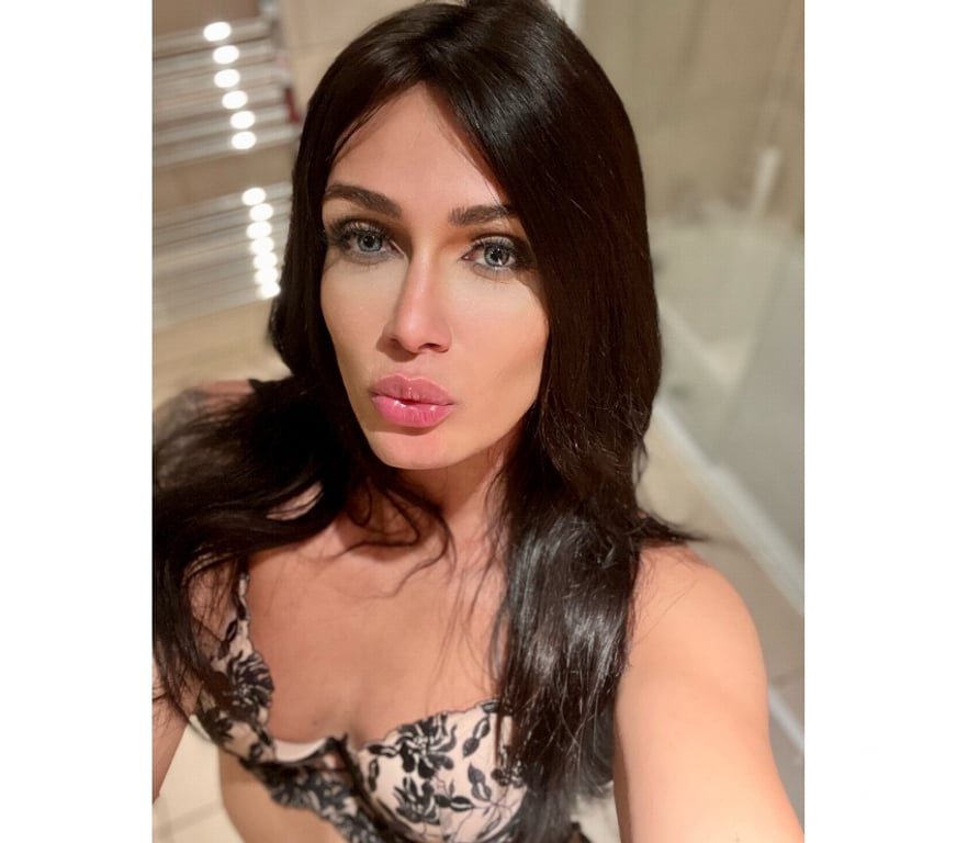 Trans Escorts Glasgow Glasgow City Centre - Glasgow - Photos for TS RAPHAELLA HOT VISITING GLASGOW THIS WEEK ONLY