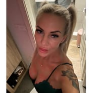 Hello guys I’m REBECCA ❤️new in town! 🥳 🎉