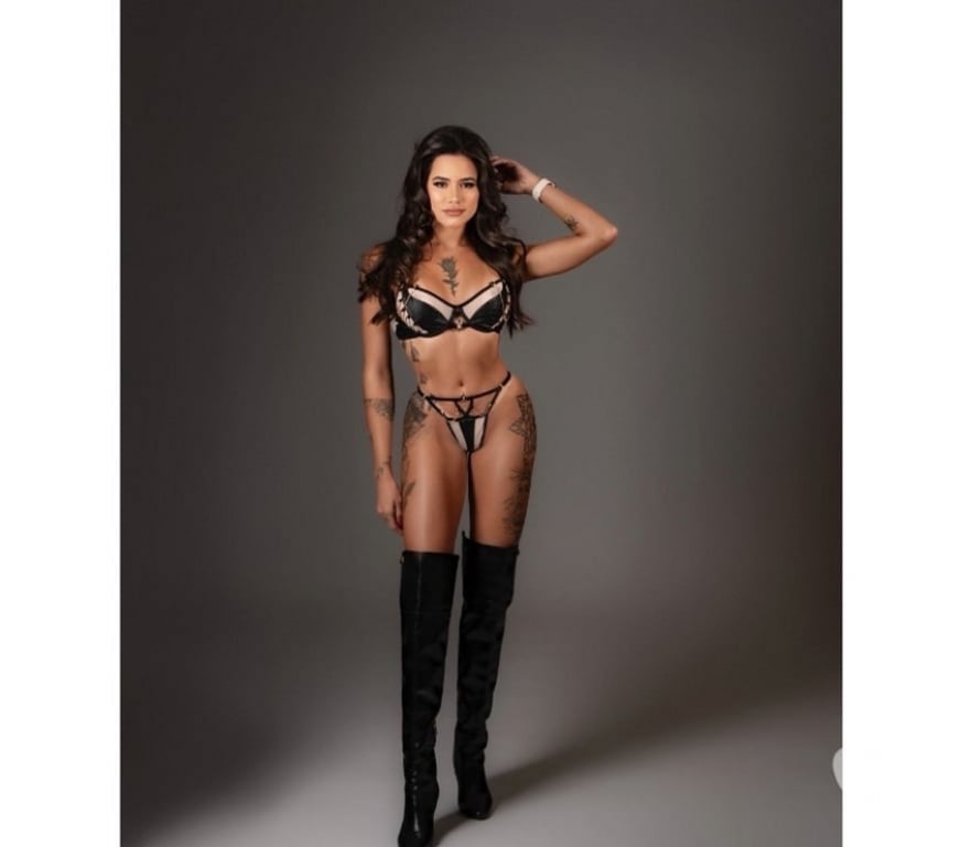 Escorts West London Shepherd`s Bush - West London - Photos for NEW ARRIVAL💖ABSOLUTE LATINA🔥HOT SERVICE🔝PARTY