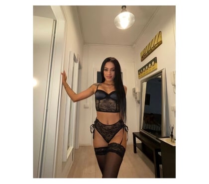  Escorts Leeds City Centre Leeds - Photos for Nicole here for you ❤️