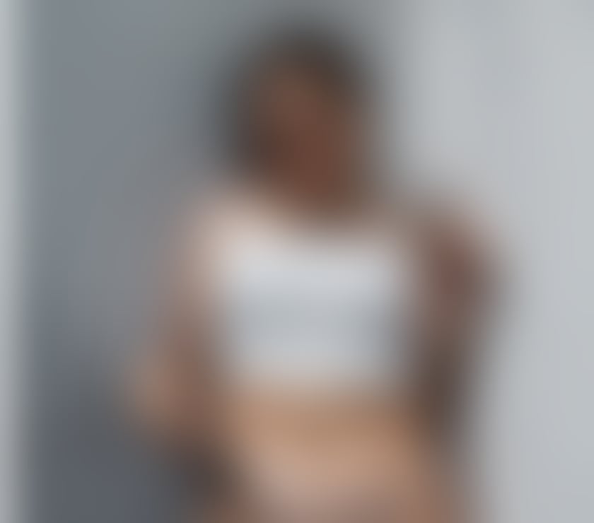 Escorts South West London Sutton - Photos for LUARA GFE👩‍❤️‍💋‍👨 LAST WEEK IN THE UK😱