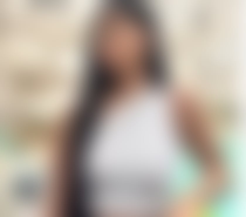 🌹 Classic Latina Elegance 🌹