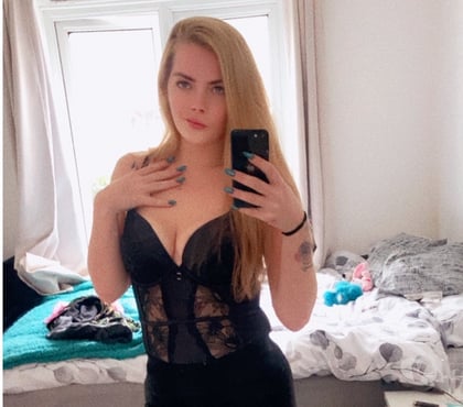 Escorts Manchester City Centre Manchester - Photos for British snow white