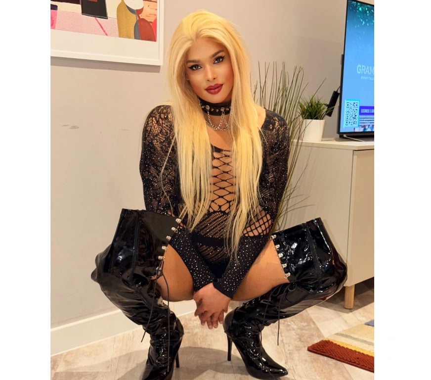 Trans Escorts East London Bethnal Green Station - East London - Photos for Camila DOM Huge BBC 😈🔥