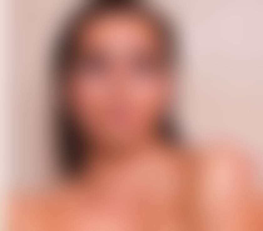 Massage and Escort service Ts in Harrogate