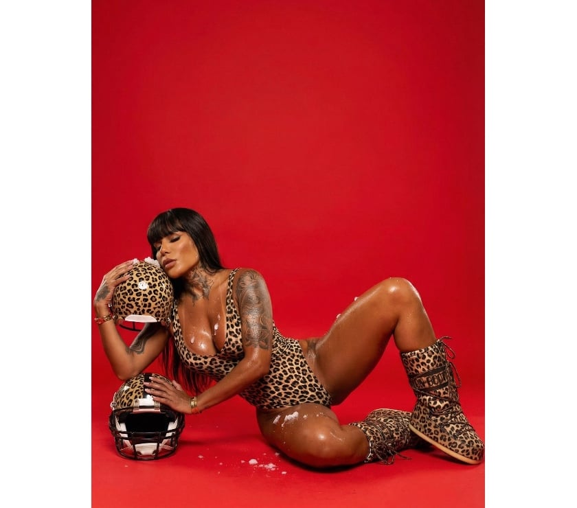 Photos for Nicole ♥️ party🥂 hot Brazilian🇧🇷