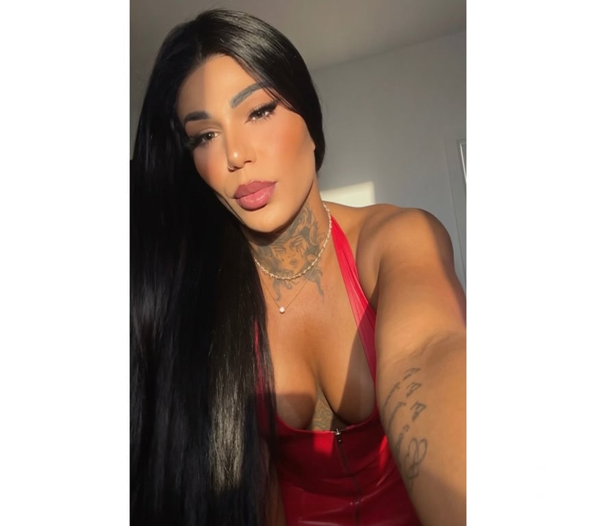 Trans Escorts Hertfordshire Watford - Photos for Nicole ♥️ party🥂 hot Brazilian🇧🇷