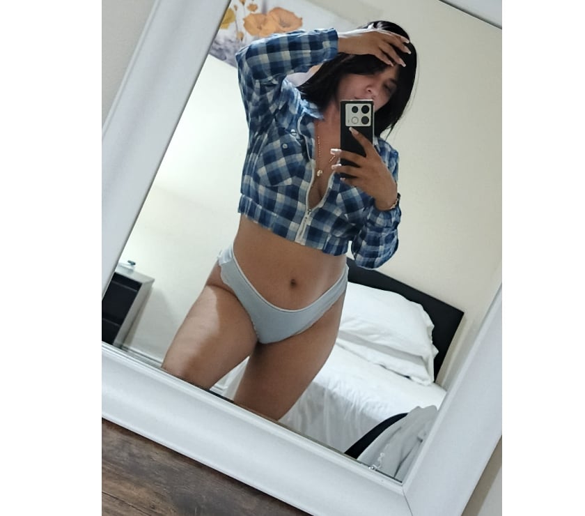 Escorts and Massages Birmingham Birmingham - Photos for Charlotte 🥰 New in town, sexy Girls.